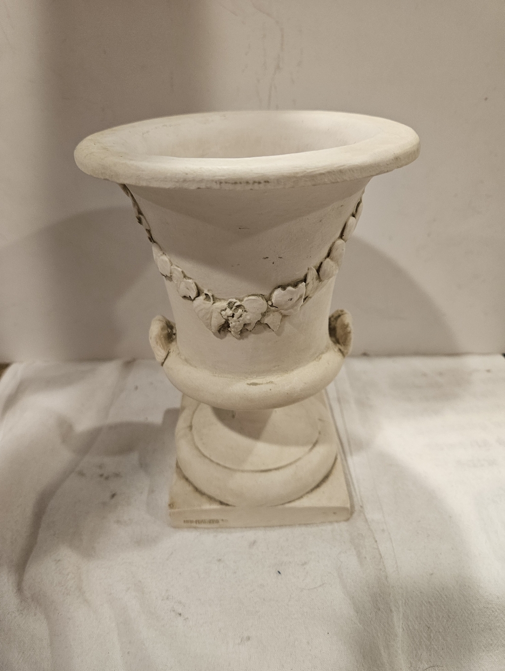 Vintage Hen-Feathers Neoclassical Urn Vase With Fruit Garland Relief 7" Tall